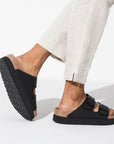 1018520 Arizona Grooved Vegan Black Woman