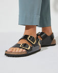1024211 Milano Big Buckle Shine Black Woman