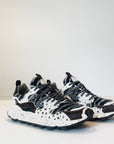 DW4-1N21 YAMANO3 Pony White/Black Woman