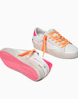 DS4-SK8 DeLuxe Tropicana 27103 White Woman