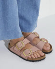 1024074 Arizona BigBuckle Old Rose Nabuk Woman