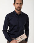 W3-UVAF52 Camicia Slim Nera Man