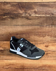 W2-Queens Sneakers Mes Black Man