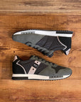 W2-Queens Sneakers Mes Black Man