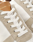 US2-Cambridge White Old Cognac Man