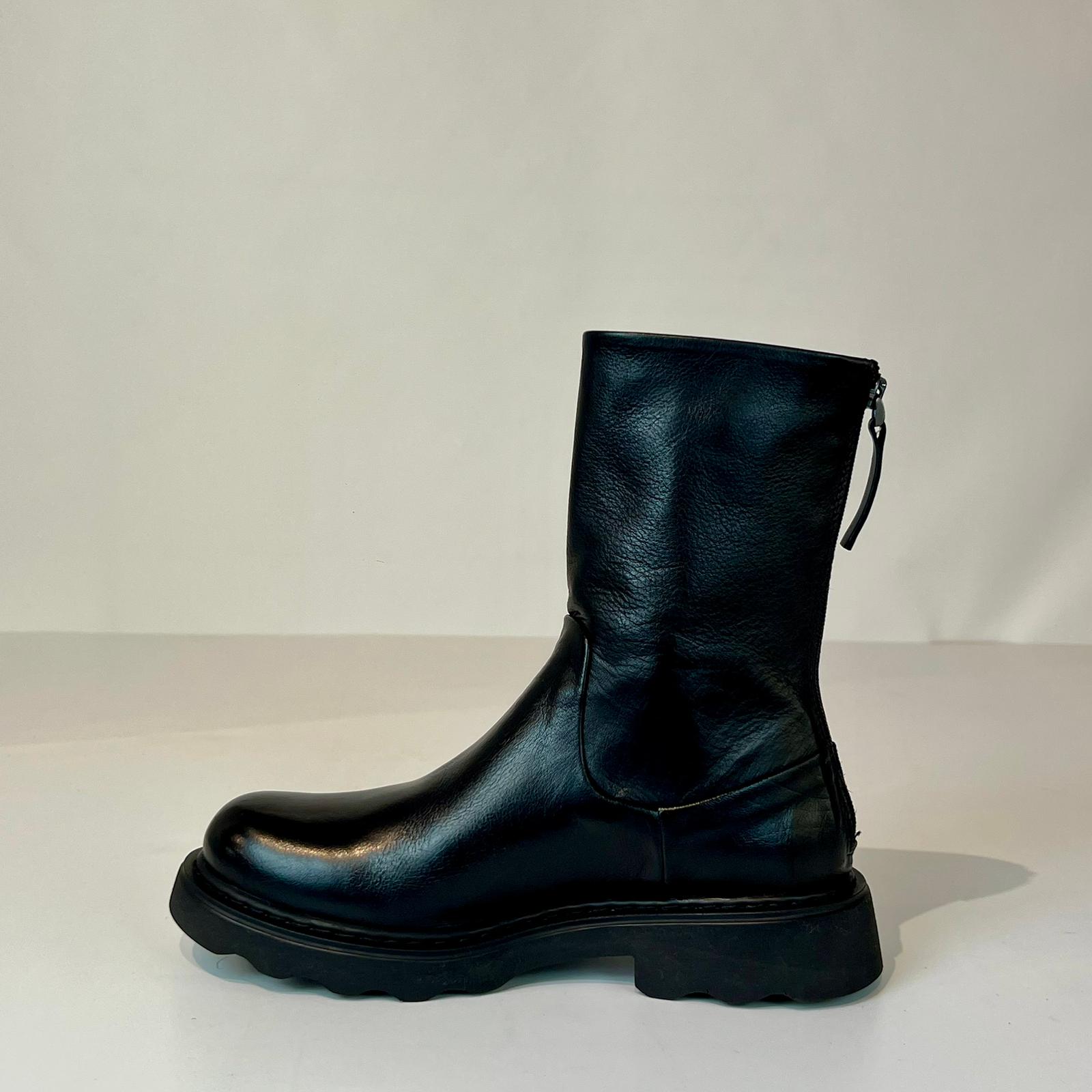 W5-Livia05 Polacchino Police Nero Woman