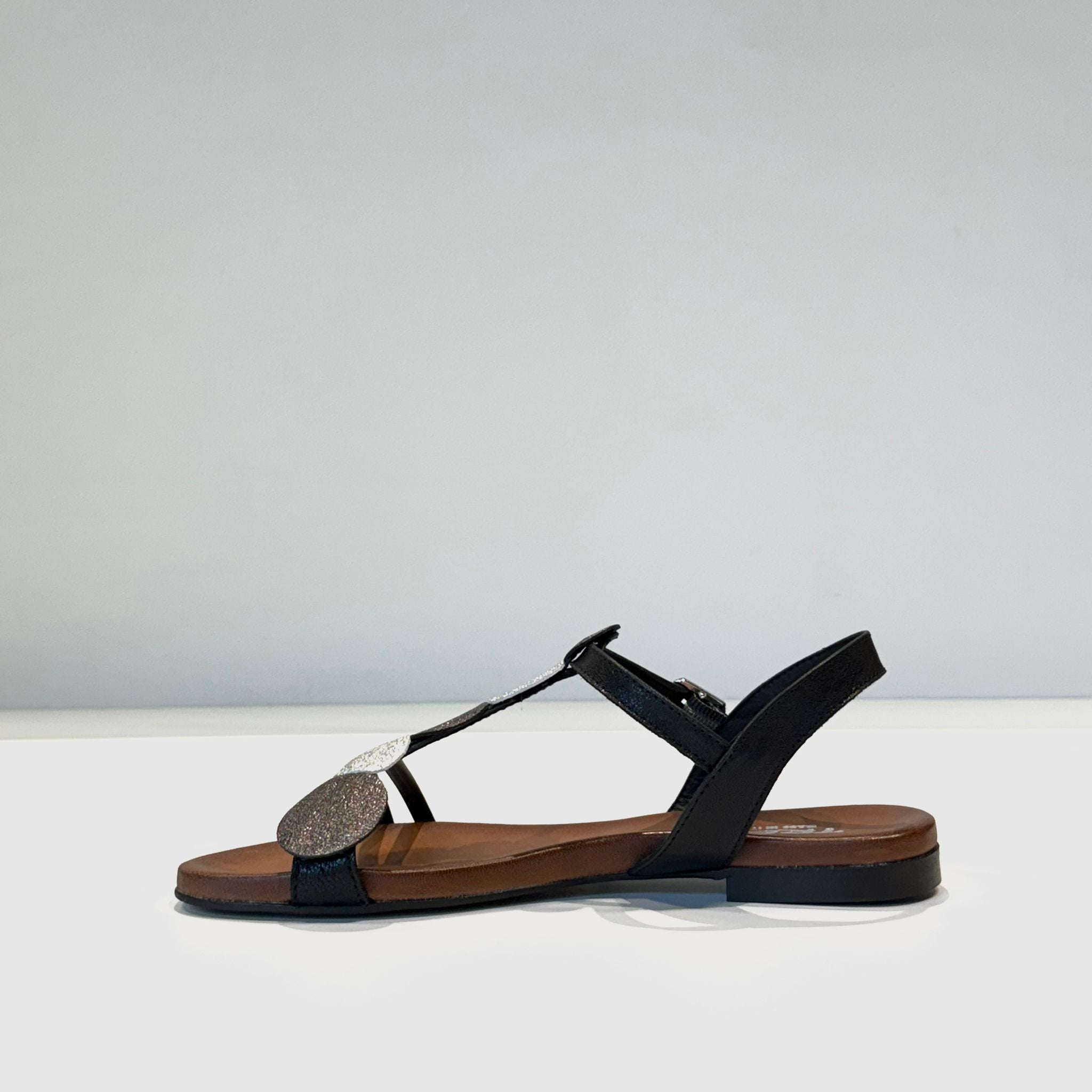 S5-1822 Infradito Medaglione Nero