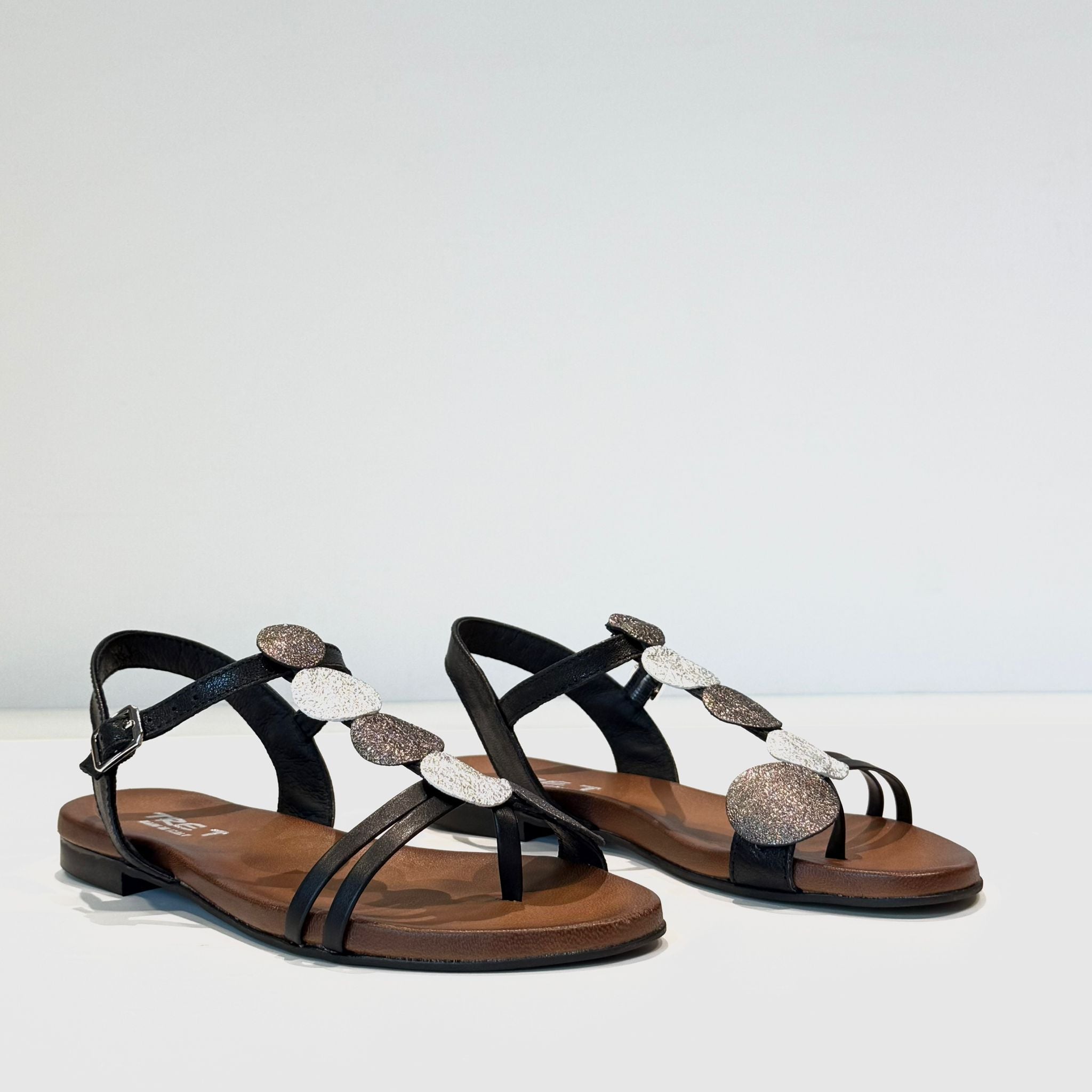 S5-1822 Infradito Medaglione Nero