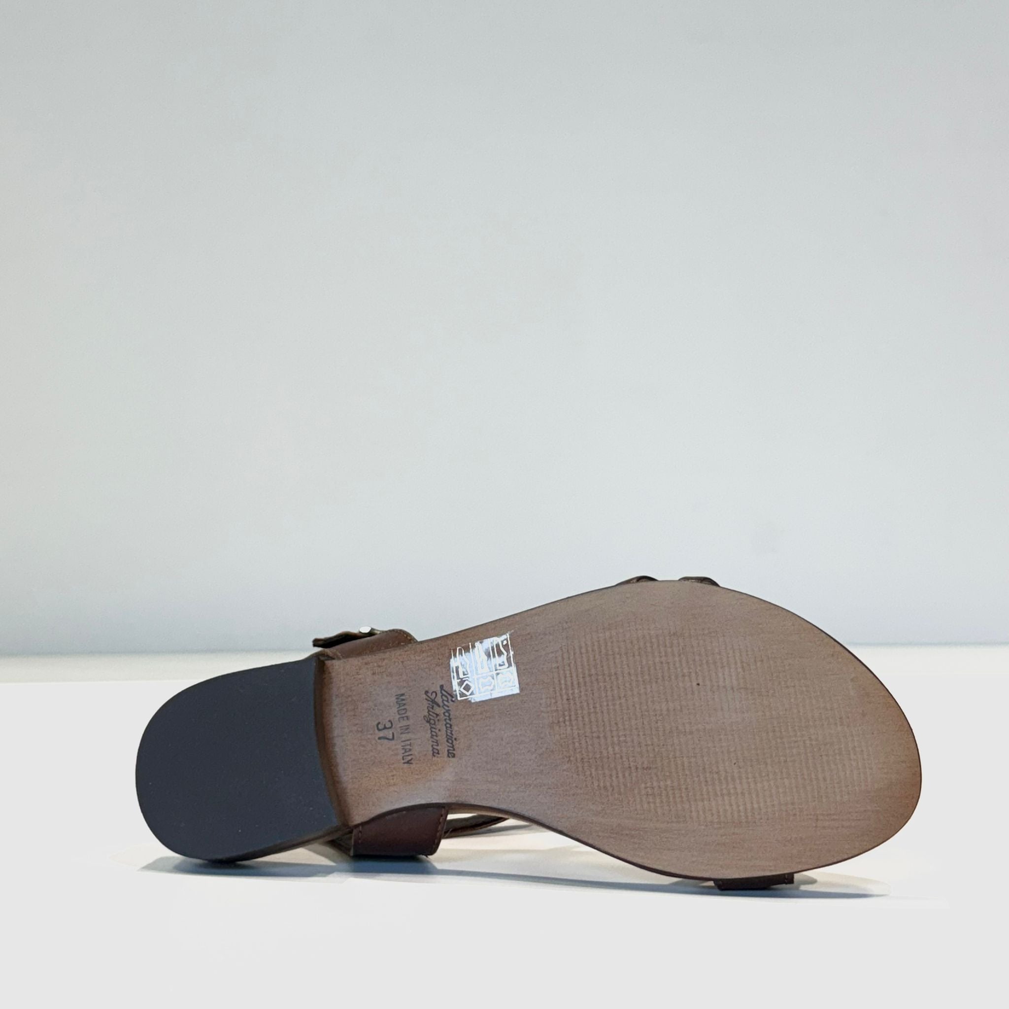 S5-1822 Infradito Medaglione Testa di Moro