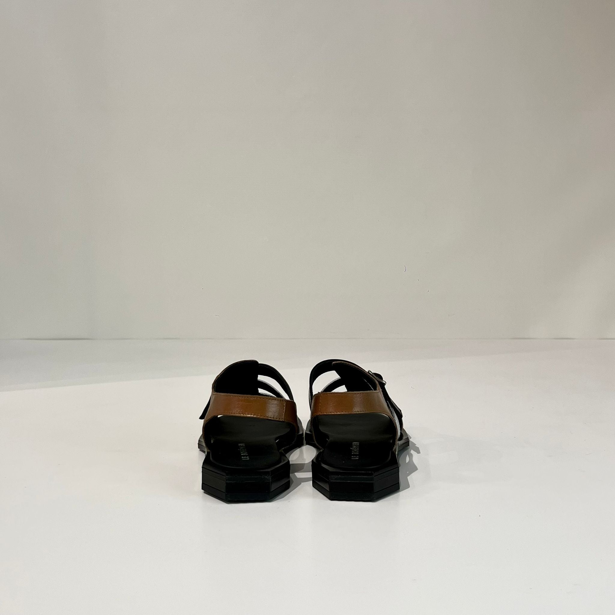 S5-SC35-2A Sandalo Nocciola Latte Nero