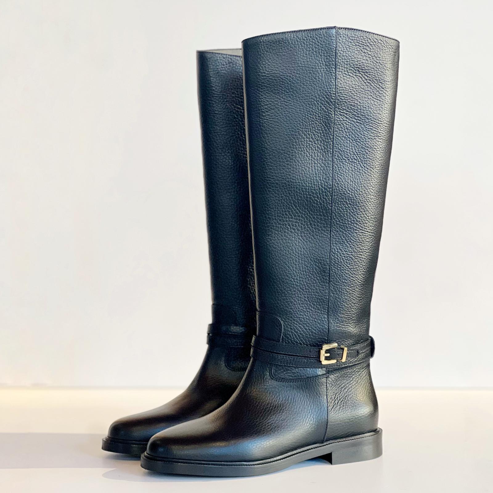 W4-D331 Stivale Fibbia Cervo Nero