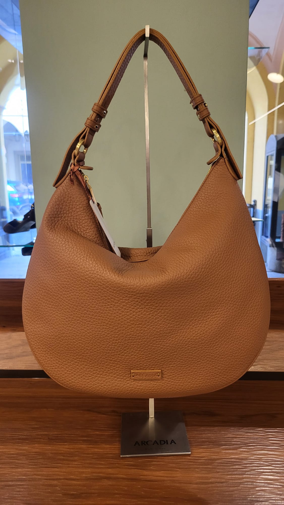 W6-7048 IOLE Borsa Bom Large Caramel