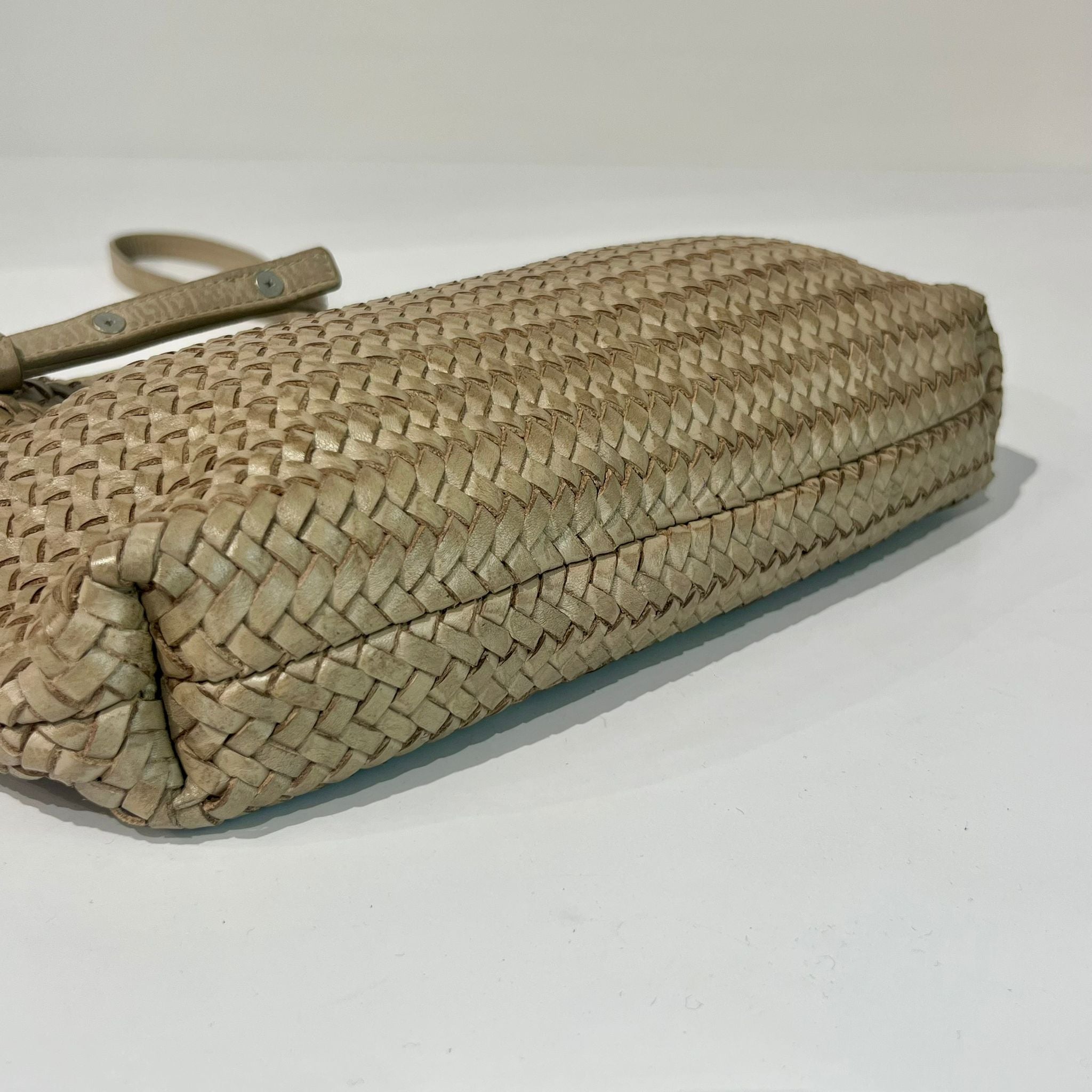 S6-1104 Borsa Clutch Intrecciata Sand 052