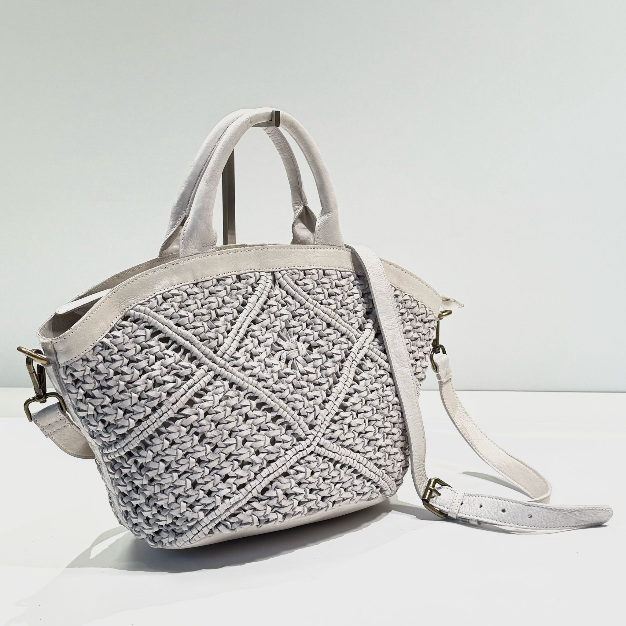 S5-8906 Borsa Intrecciato Rombi Cow Sand 052