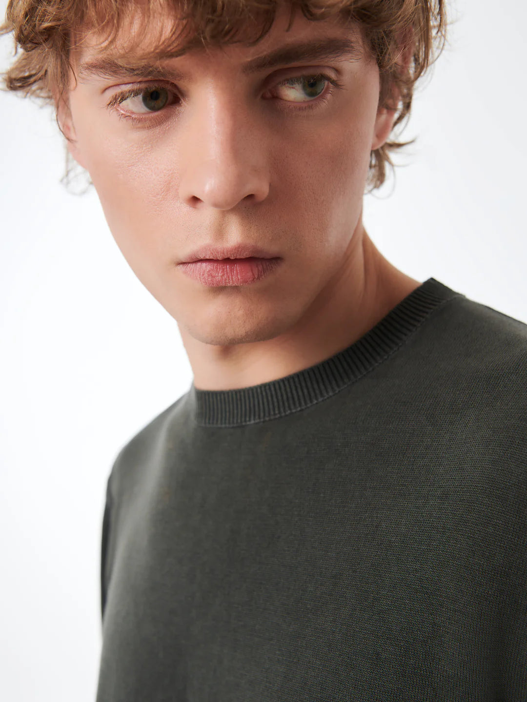 US5-103 Techno Wash Round 16 Knit Ultramarine Blue Man