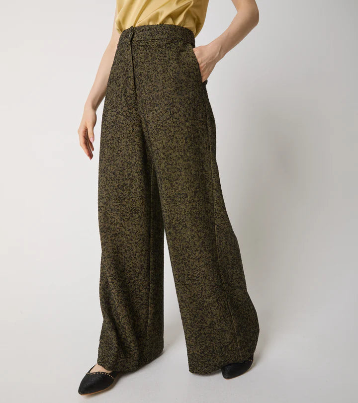 W5-25013 Pantalone Con Pinces Nero Evo