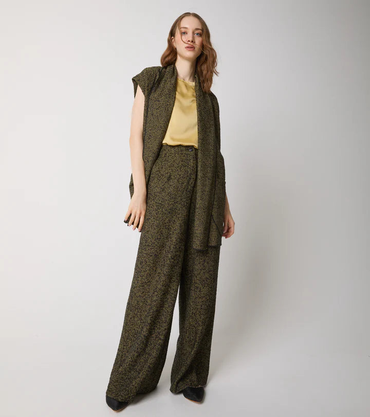 W5-25013 Pantalone Con Pinces Nero Evo