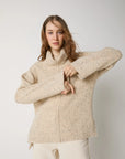 W5-53032 Maglia Dolcevita in Lana con Spacchi