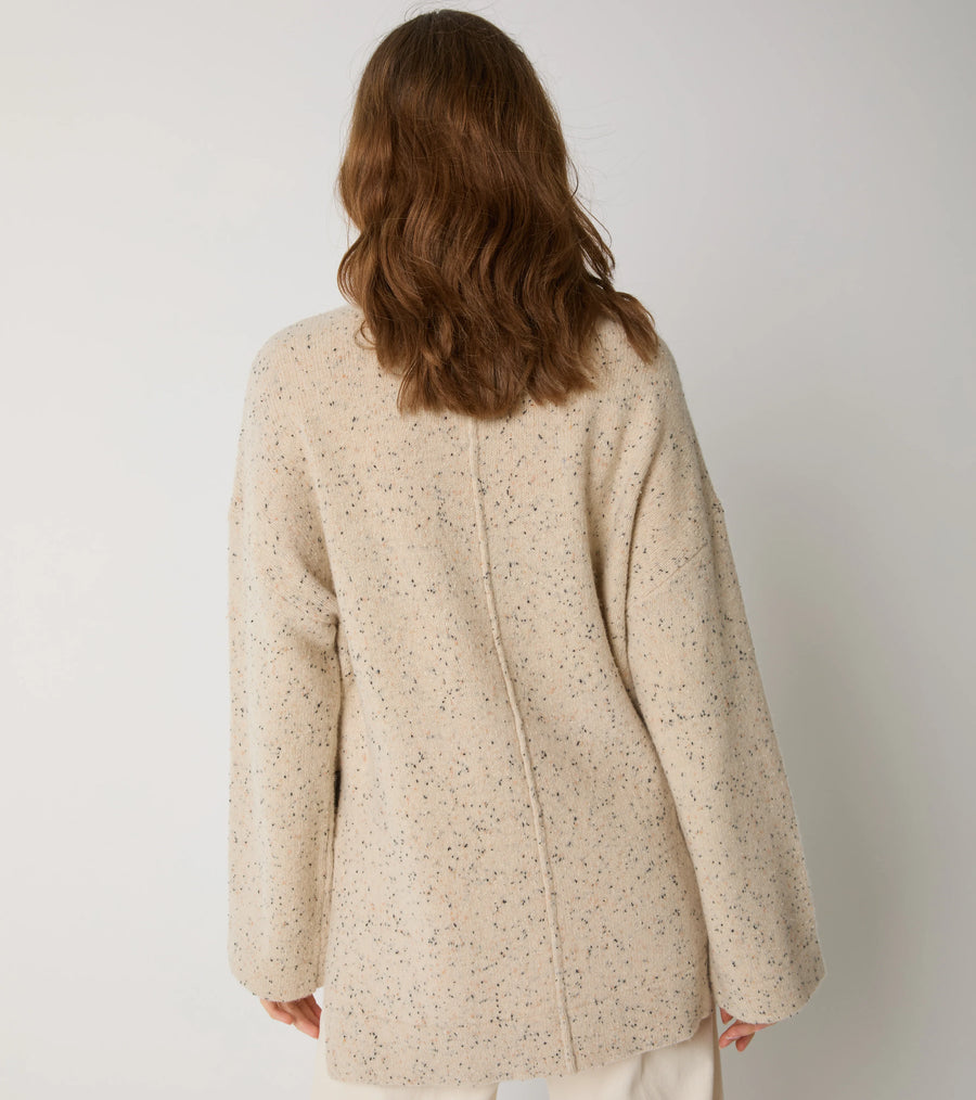 W5-53032 Maglia Dolcevita in Lana con Spacchi