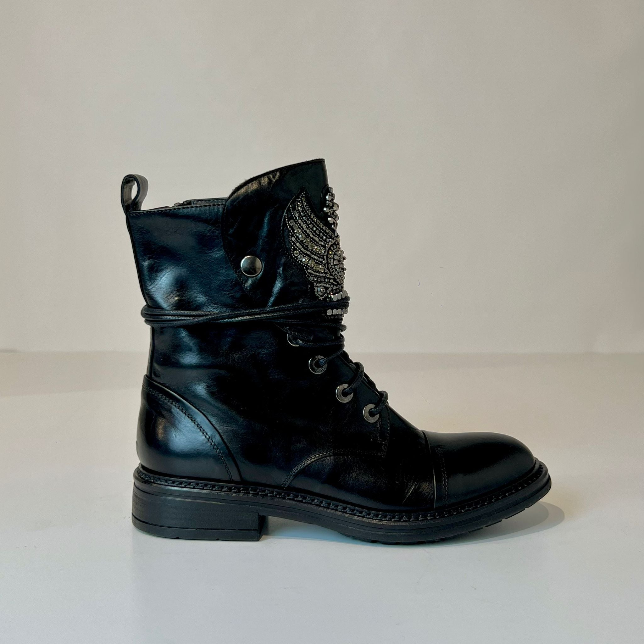 W5-9290 Anfibio Strass Beta Lux Nero