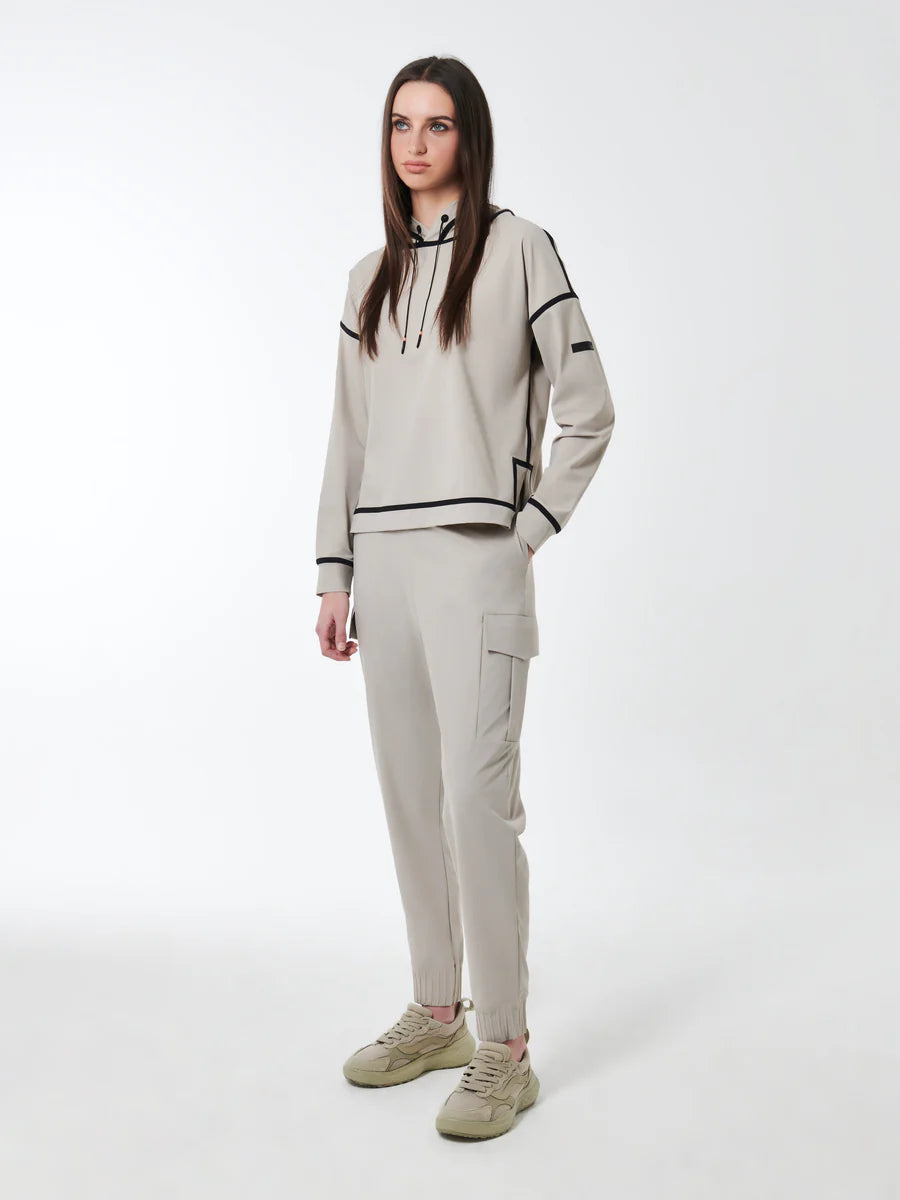 DS5-650 Felpa Surflex Black Woman