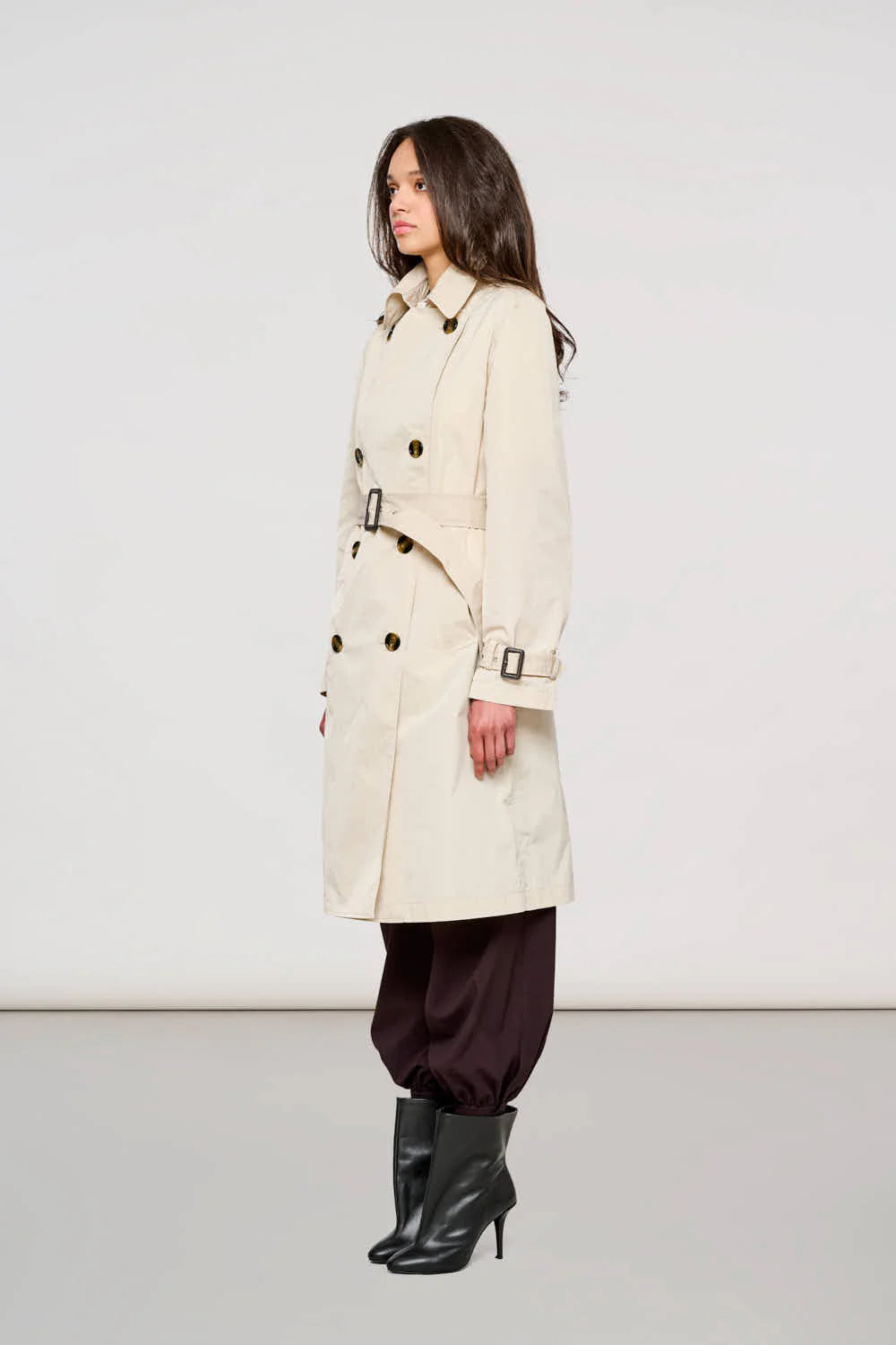 S6-25000 Trench in Nylon Memory Bone White