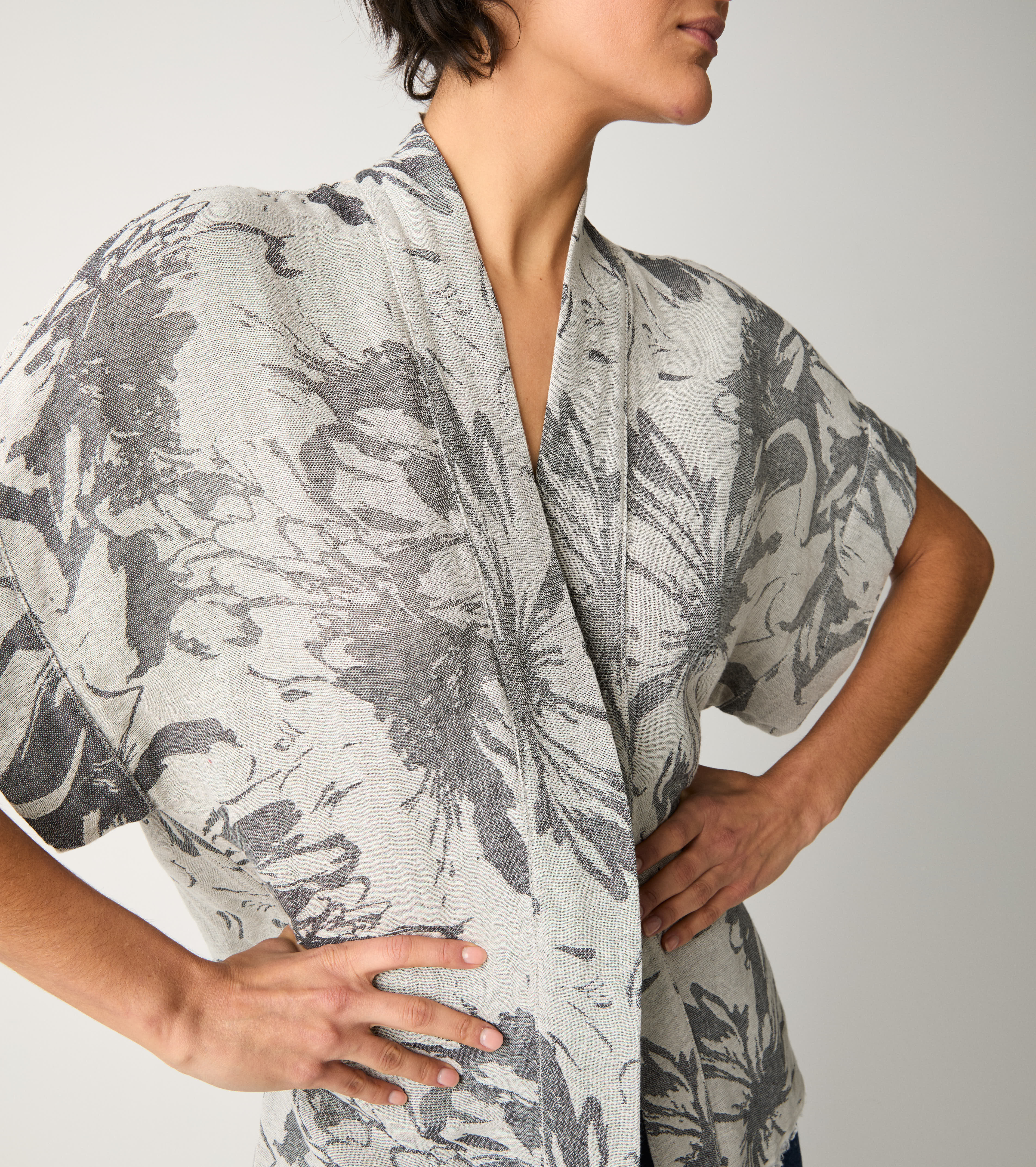 S6-35046 Giacca Kimono Cotone Floreale Sabbia