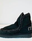 W4-Eskimo 18 Glitter Logo Black