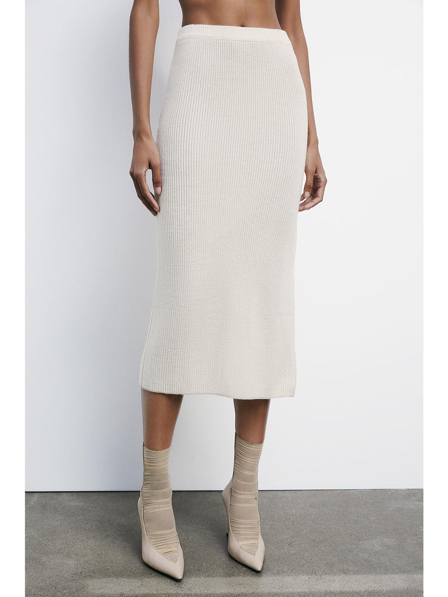 W5-2G1042 Gonna Essential Wooly White