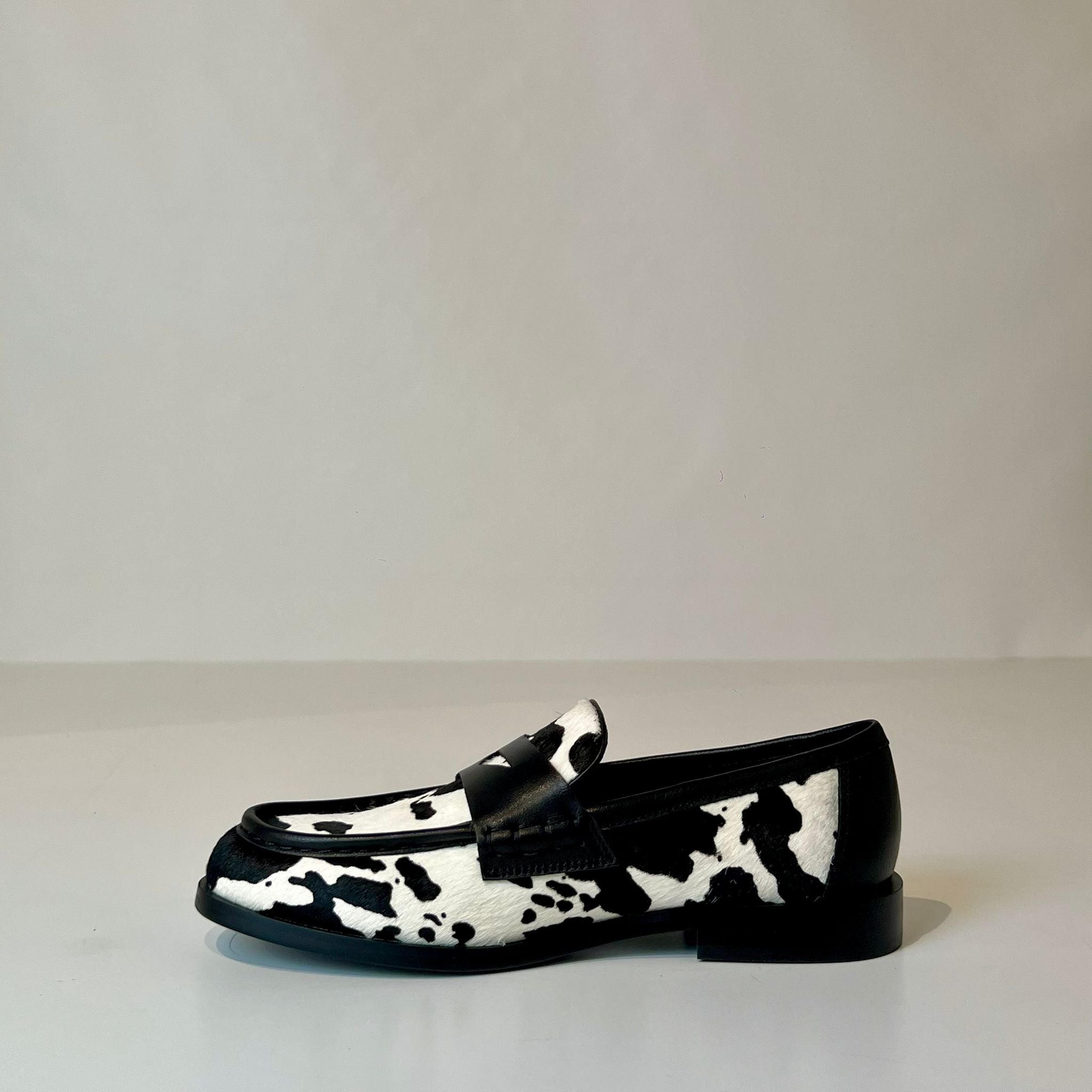 W5-90046 Mocassino Cow Print Nero/Bianco