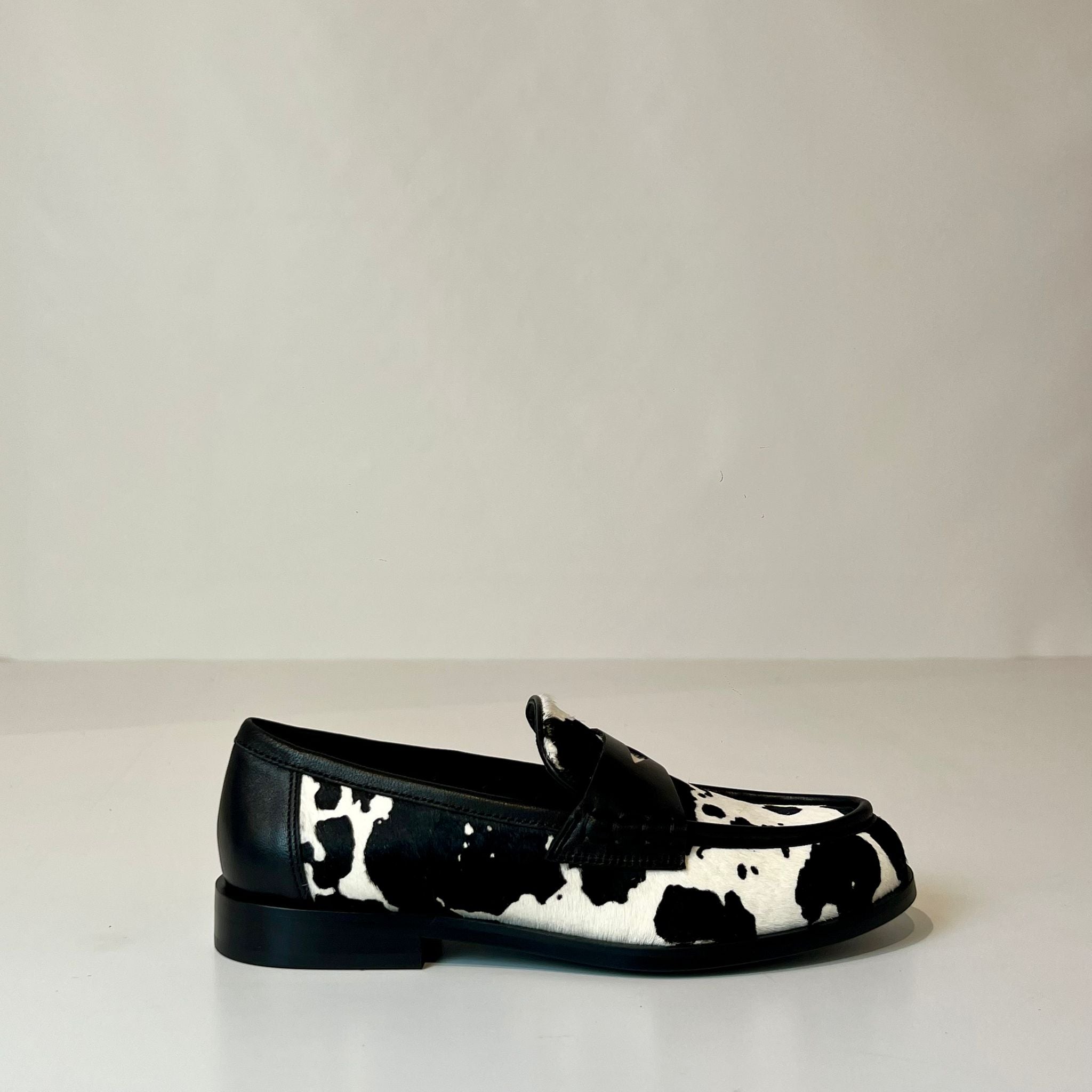 W5-90046 Mocassino Cow Print Nero/Bianco