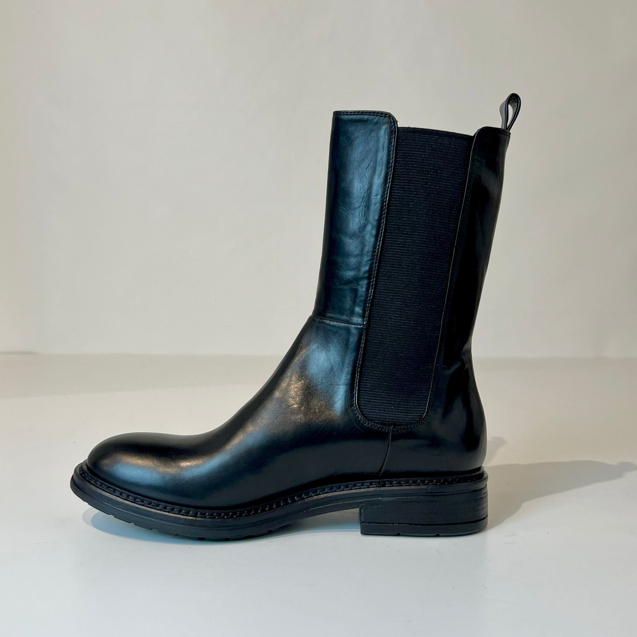 W5-9380 Beatles Alto Beta Lux Nero