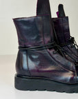 W5-RICH04 Anfibio Burgundy Woman