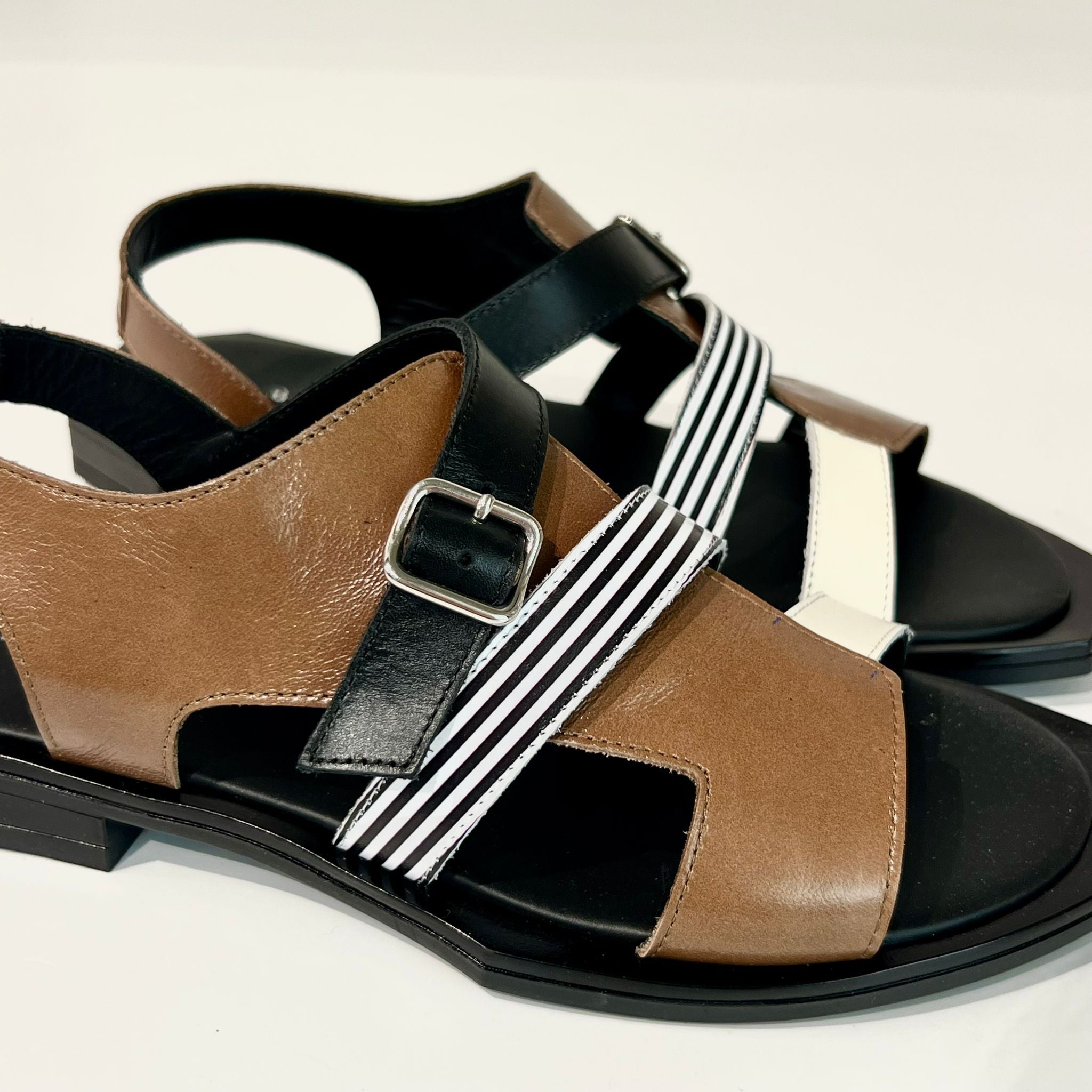 S5-SC35-2A Sandalo Nocciola Latte Nero