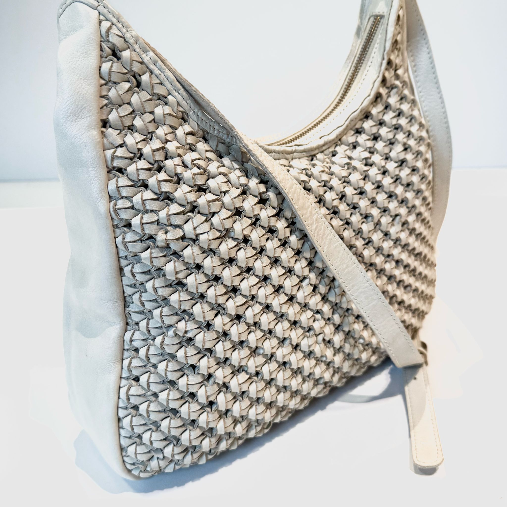 S5-8907 Borsa Tracolla Intrecciato Cow Sand 052