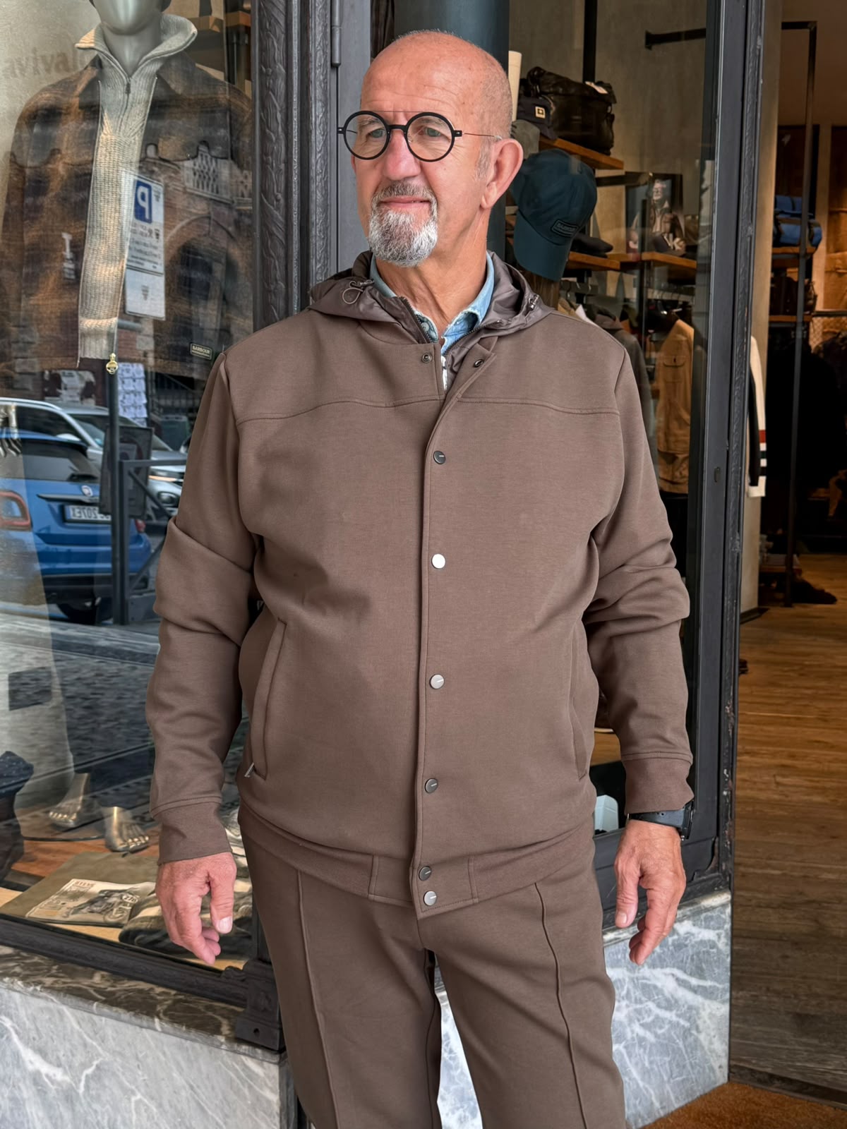 W6-0005 BOMBER PIMA Moro Man