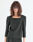 W6-D18 Blusa Dark Forest