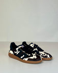 DW5-CLOUD COW Black/White 10