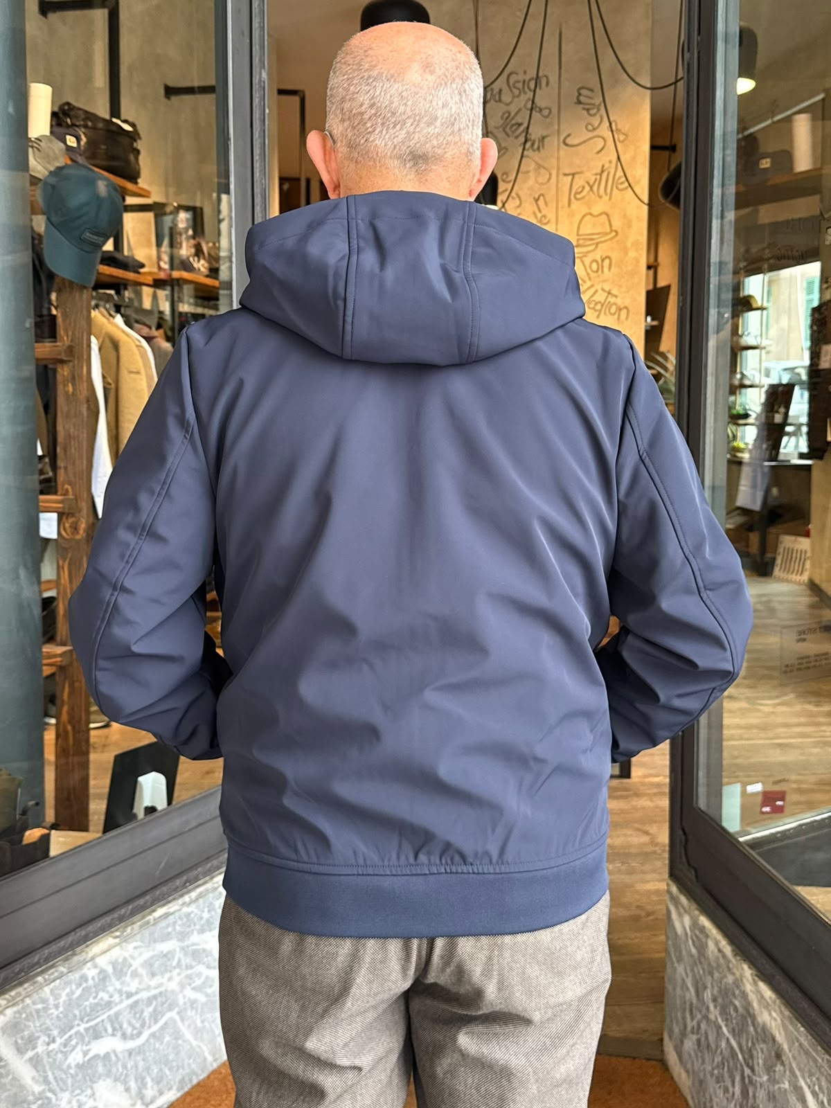 W6-0001 Giubbino Tech Blue Man