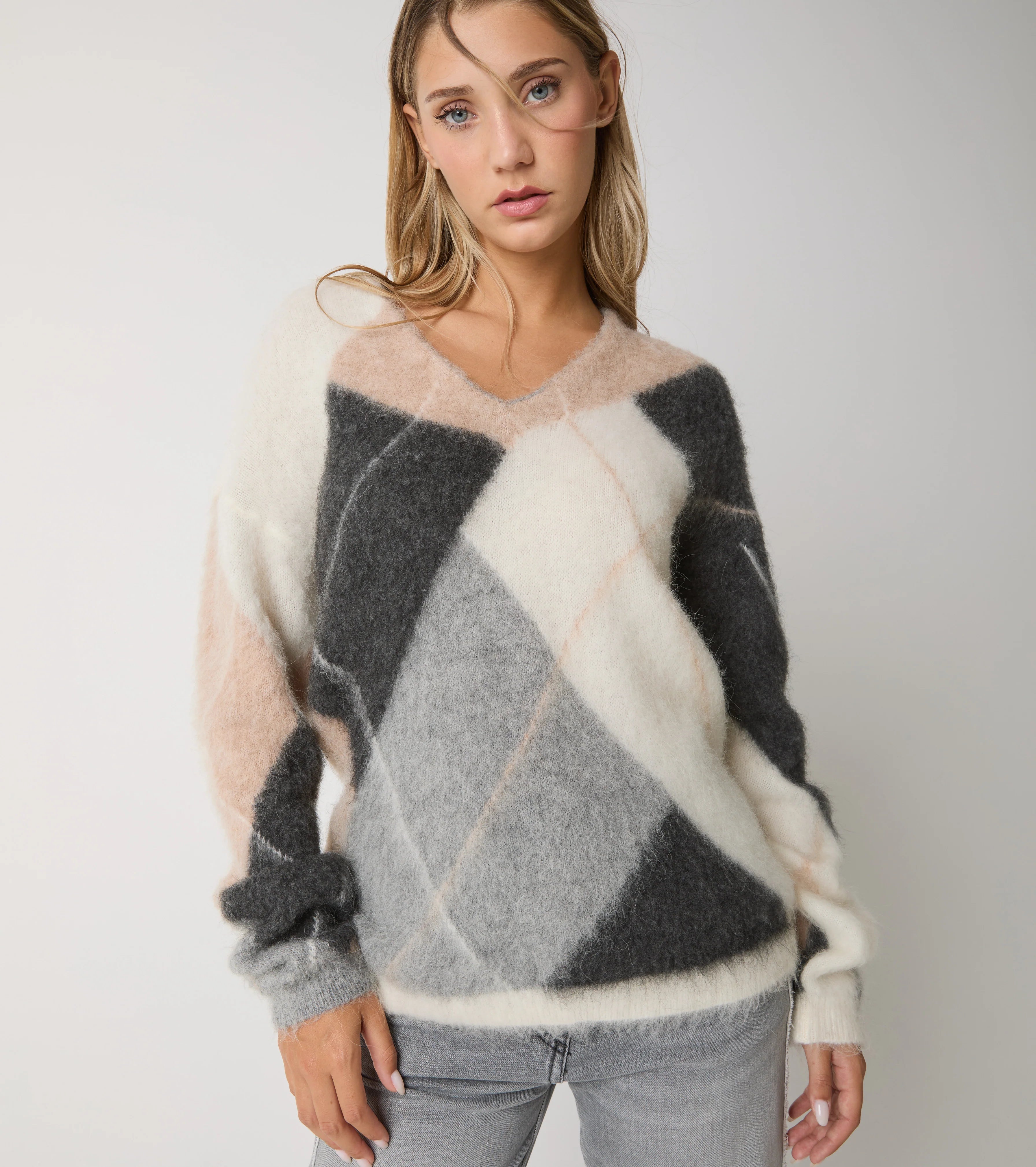 W5-53043 Maglia Rombi Scollo V Butter/Light Grey