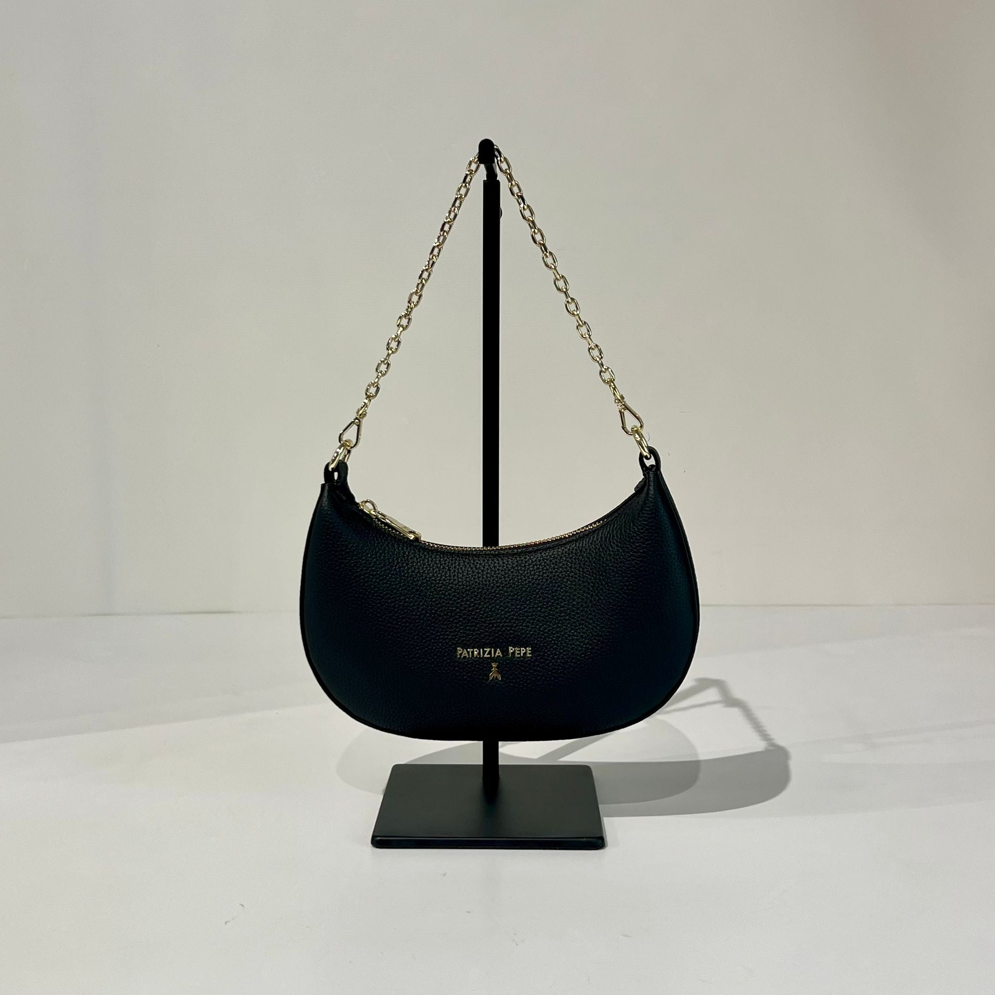 S6-8B0309 Borsa Hobo con Catena Nero