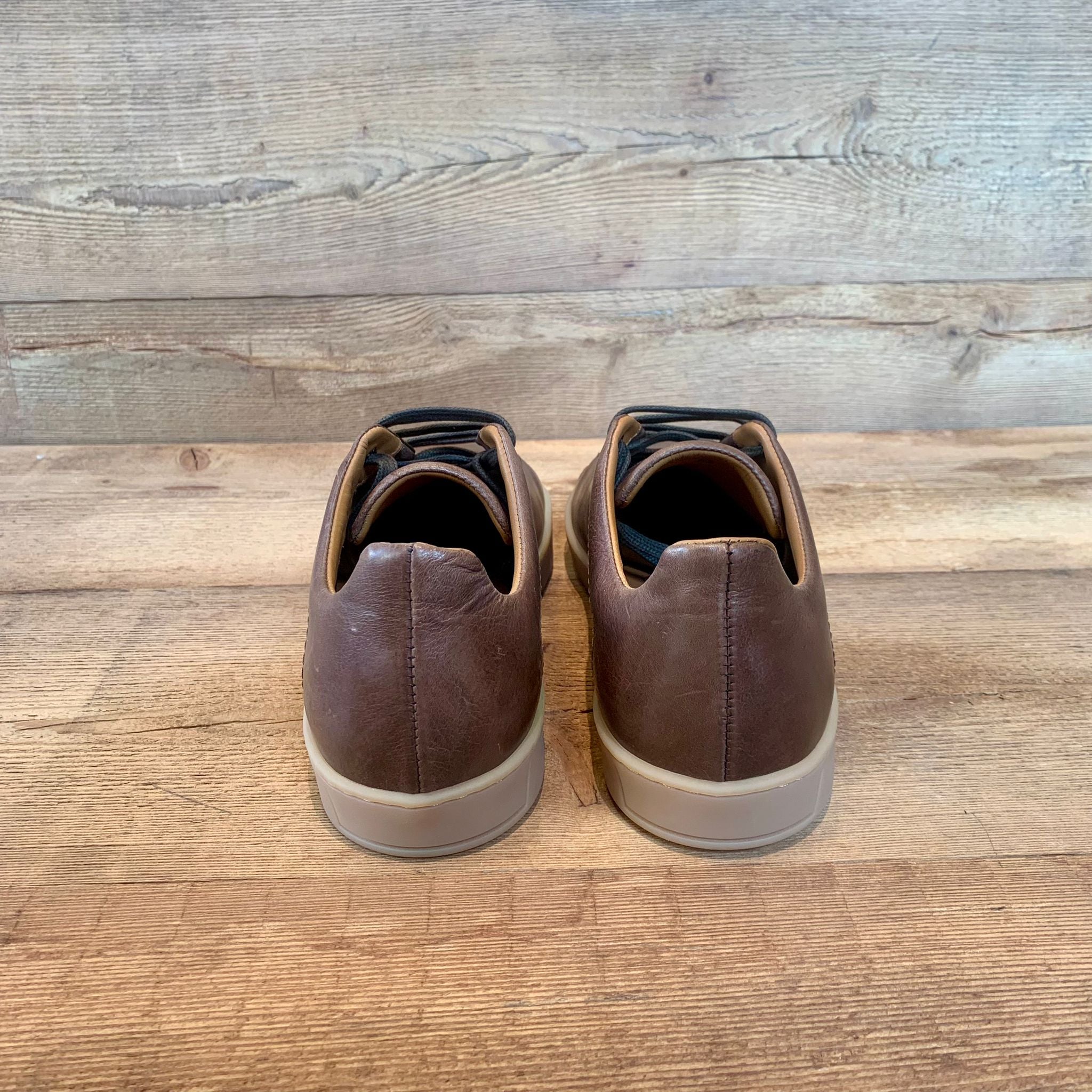 W-U1961 Scarpa Ginnica Coffee Man