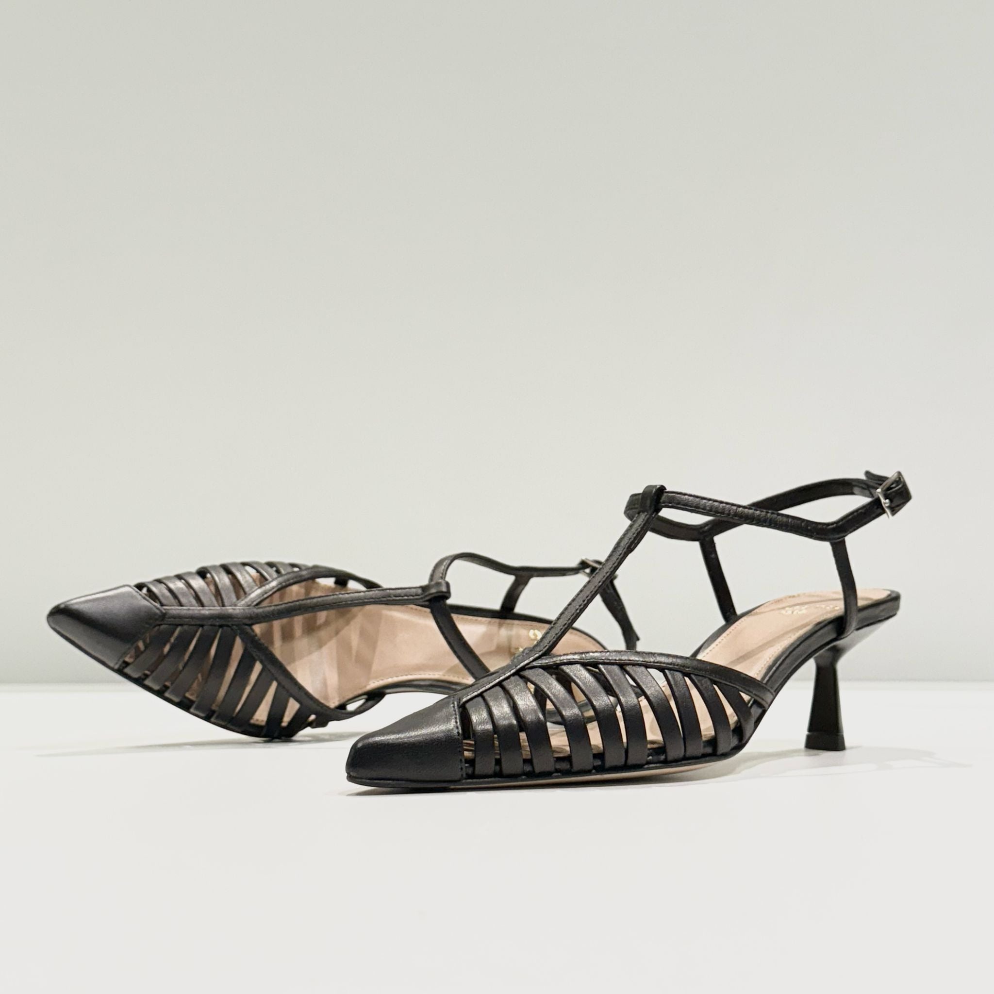 S5-2534 Chanel Intrecciata Nera