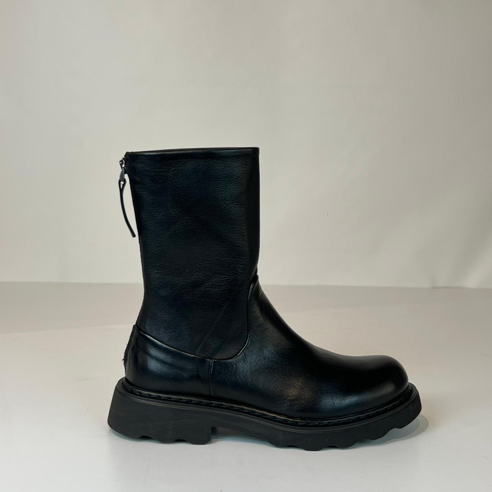 W5-Livia05 Polacchino Police Nero Woman