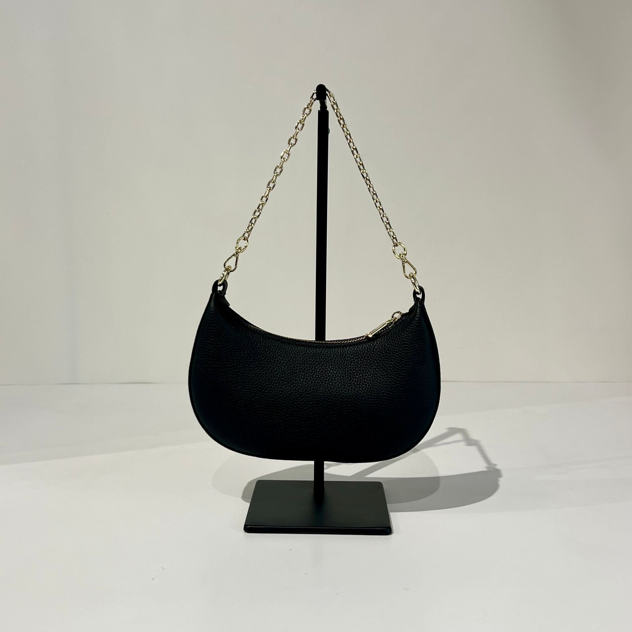 S6-8B0309 Borsa Hobo con Catena Nero
