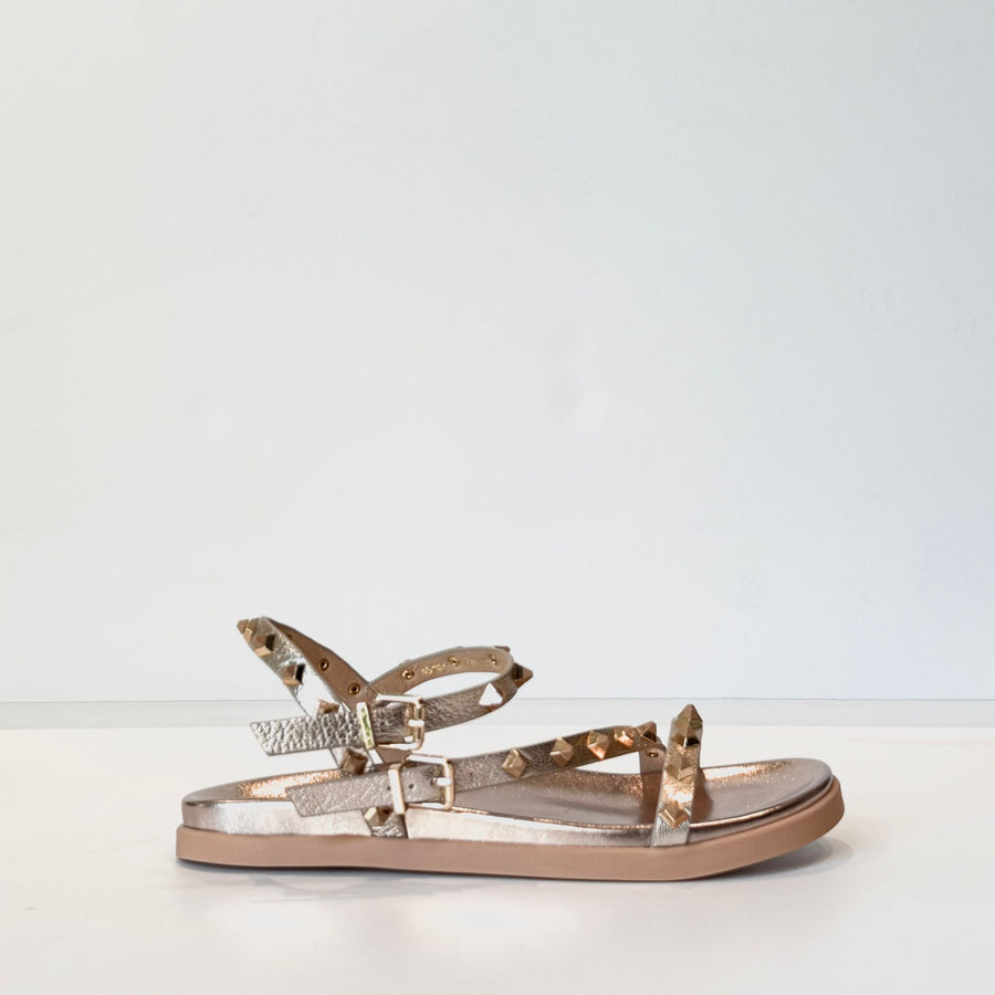 S5-917-12 NINA Sandalo Basso Borchie Gold