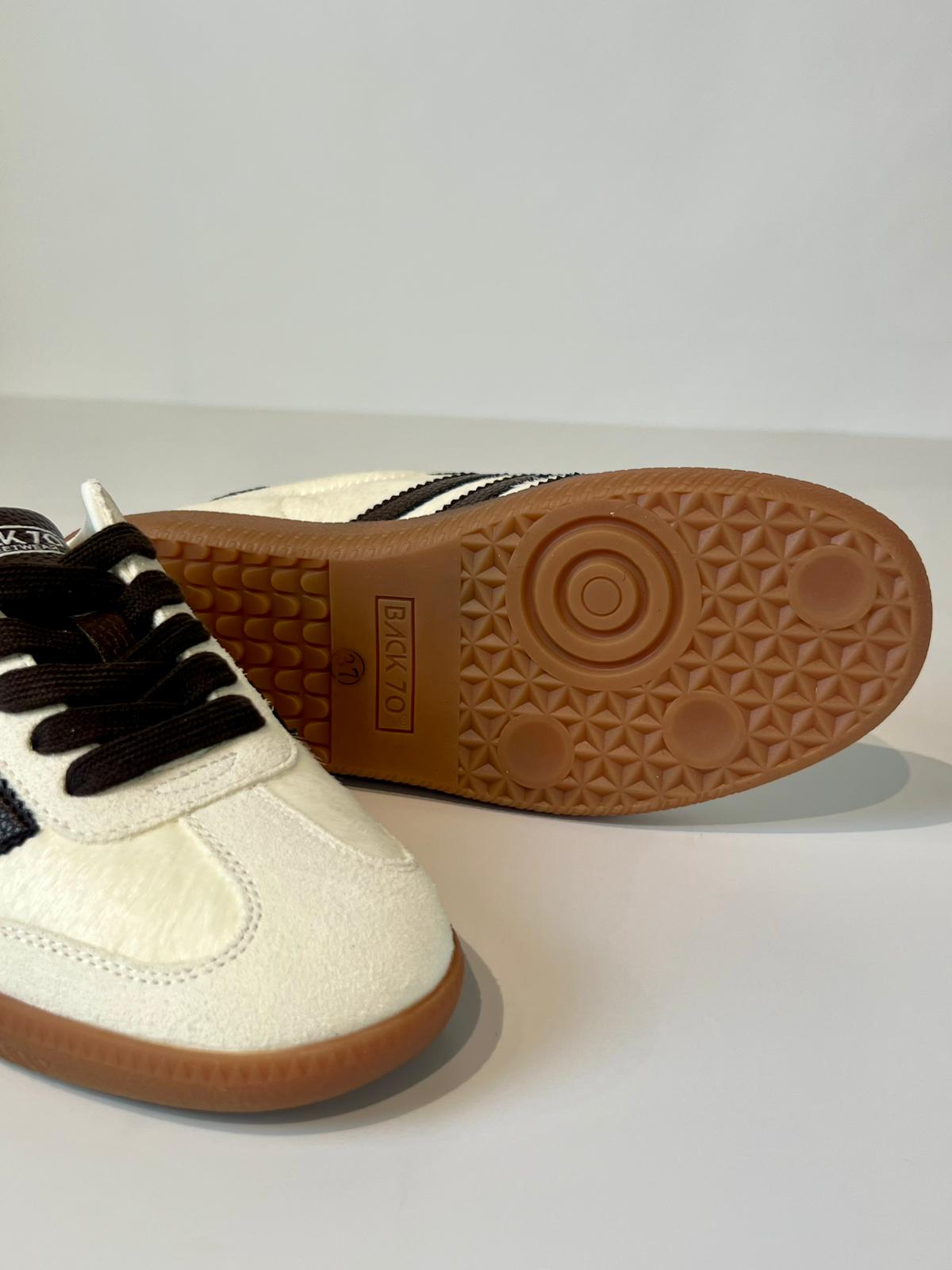 DW5-CLOUD TONGUE White Coffee 45