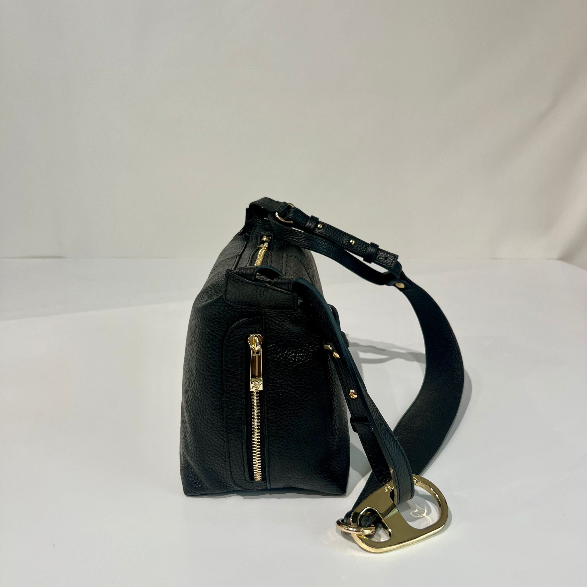 S6-2051 DORIA DOLL Nero