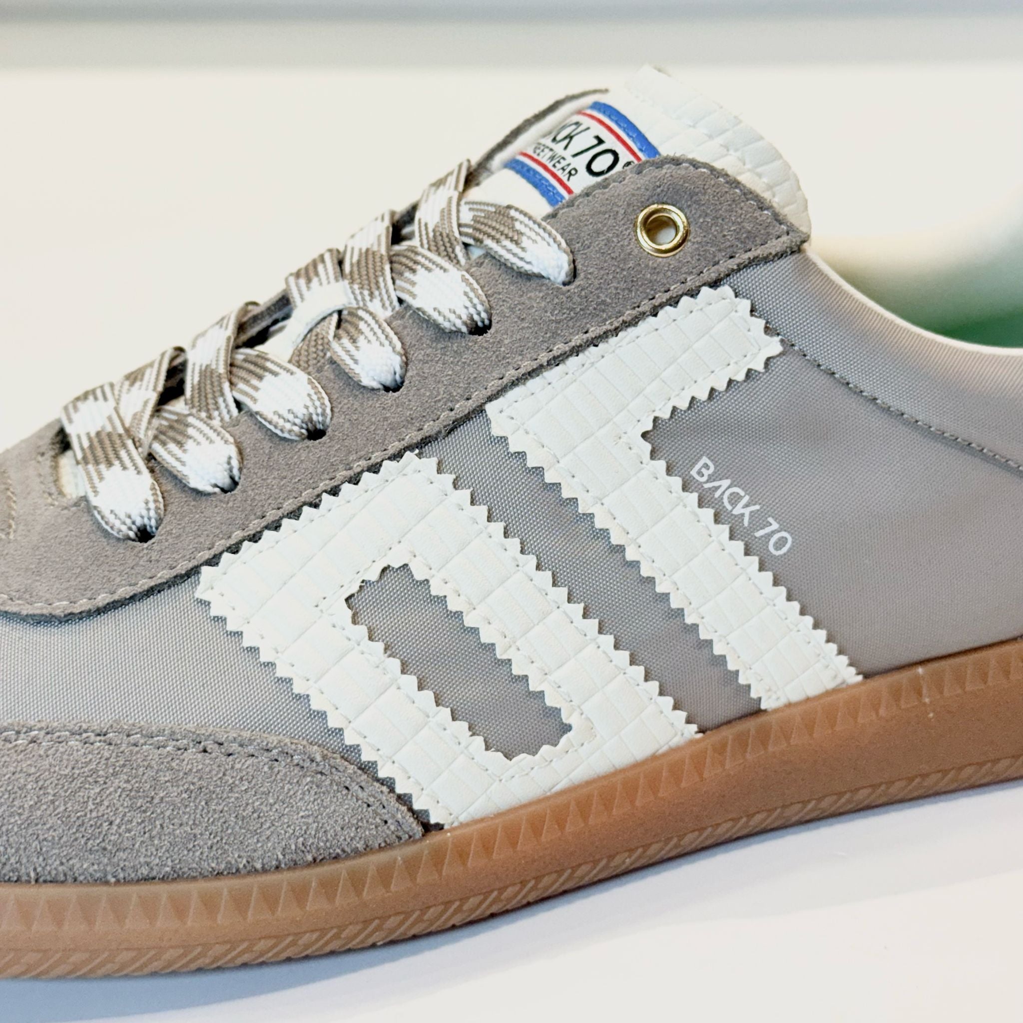 US4-GHOST Suede Grey