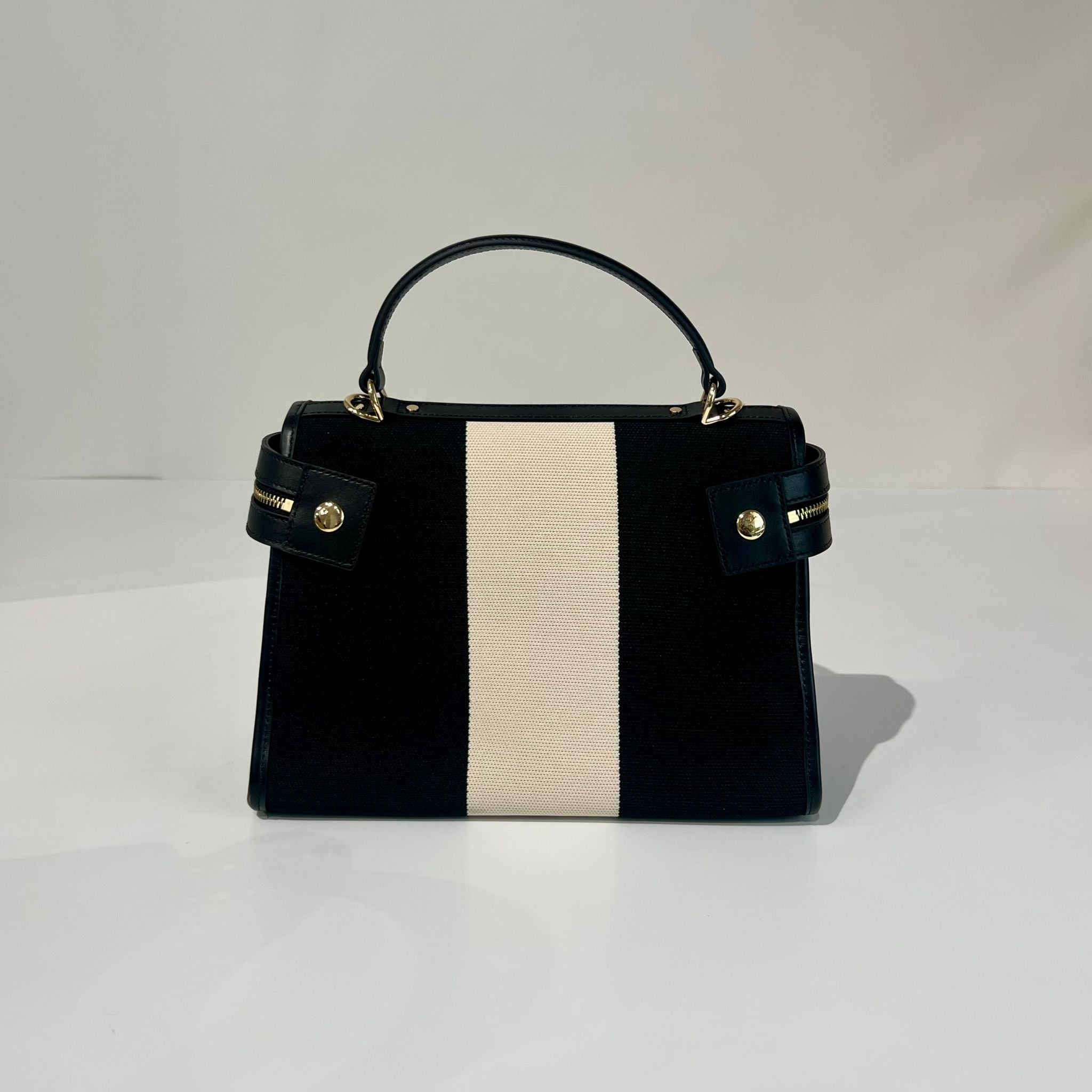 S6-2023 BAZAAR STRIPE Black